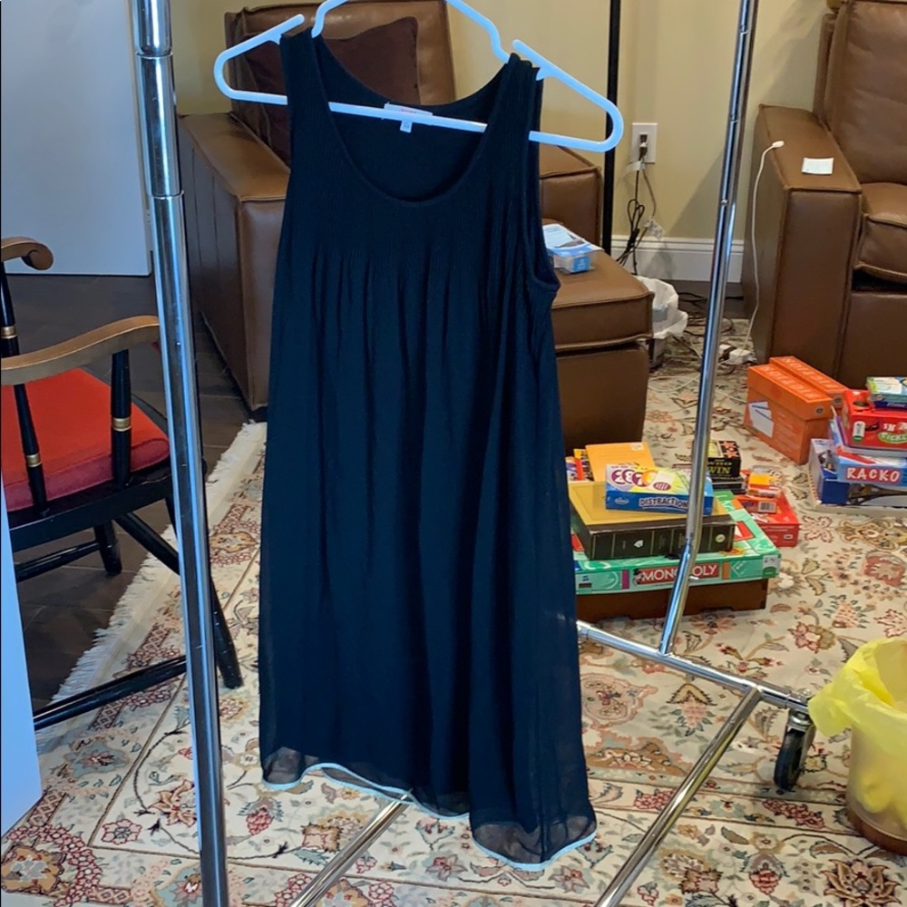 A children’s dress size 12